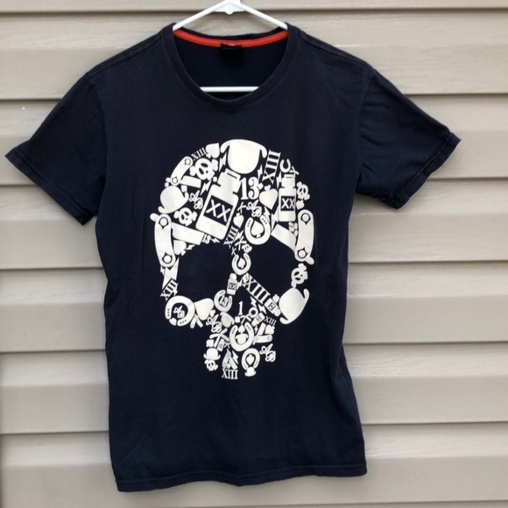 Golden Boy men’s navy&cream short sleeve shirt $5/25